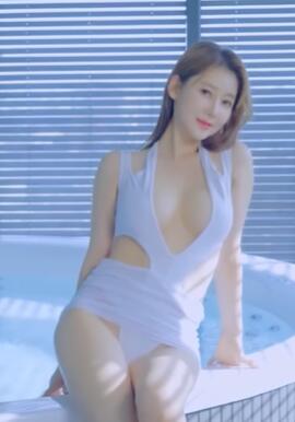 AinnС���İ�ɫ��VӾװ��Ȫ����