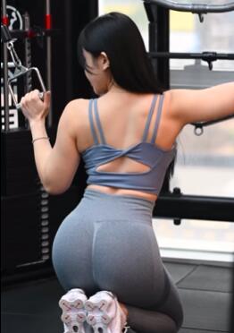 Lee SoojiС�����٤����������