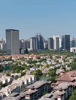 航拍洛阳城建CBD开元湖