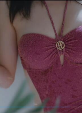 稳定器上RED拍私房湿身--智云云鹤4E