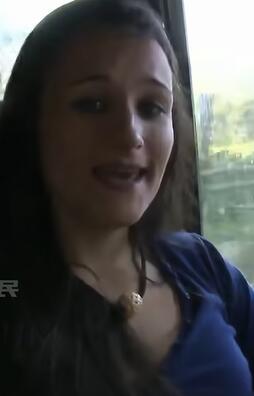 陌生男女组队荒野求生21天,不带食物不带衣服