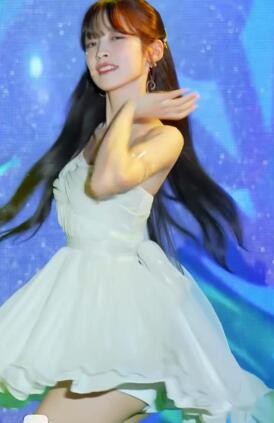 Arin小姐姐白色天使群跳舞直拍慢放~006