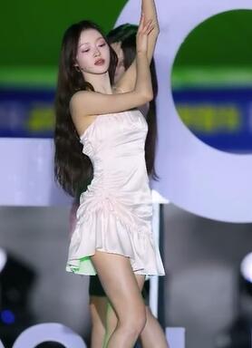 Arin小姐姐白色天使裙跳舞Secret Garden