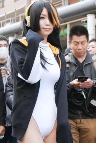 日本的企鹅小姐姐 cosplay 4K视频
