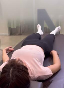 ASMR:腹部肌肉放松手法治疗技术 231213