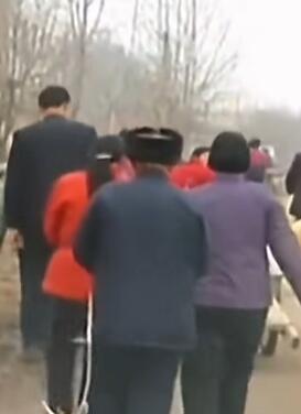 90年代农村赶集,这样场景你还记得吗