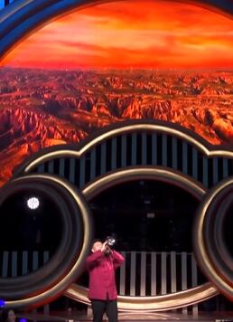 周深的高音太强了!《山鹰和兰花花》唱到鸡皮疙瘩起