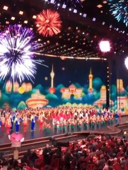 当《难忘今宵》遇见戏曲、阿卡贝拉和手语有多惊艳