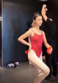 舞蹈艺考生日常练习492