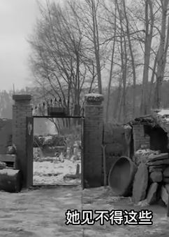 小姨子意外成植物人,姐姐在做饭,姐夫就褪去小姨子裤子做坏事