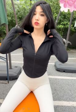 做视频瘦了200斤的UP,做的视频