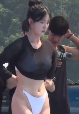 韩国水上乐园综艺这谁能顶住啊