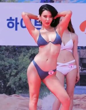 Ӿ���� Ӿװ��Ů С���Ӿװ