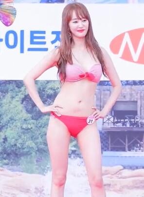 Ӿװ��Ů  �Ȼ���  �����Ҫ��ô��