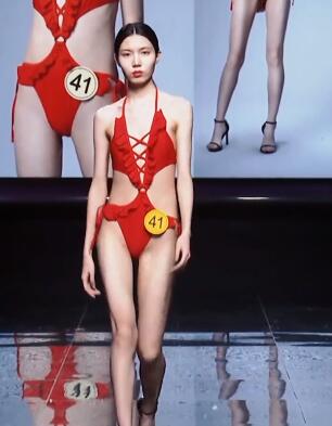 ��Ůģ������ž������Ƶ15