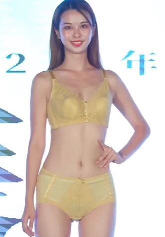 快手模特内衣T台走秀80
