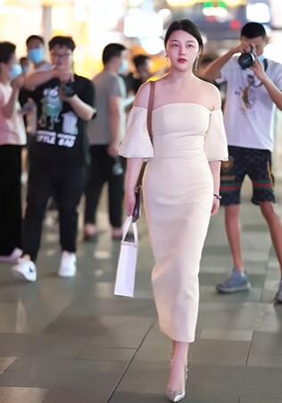 小姐姐有一种说不出来的气质