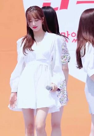 韩国女团性感热舞14李真率