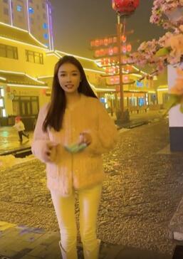 Ư��С��㡸����������ͷ������ת��������