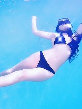 水下拍摄潜水女孩 水中女孩5