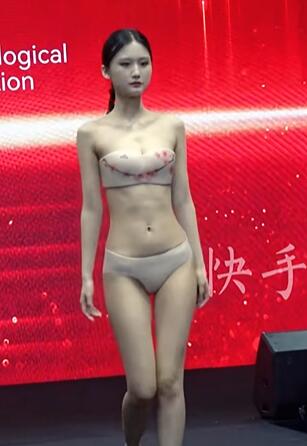 快手精品时尚美女模特T台走秀6