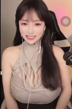 插在里面还挺深