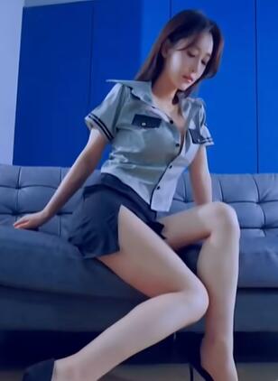 别动!我是卧底!你已经被捕了