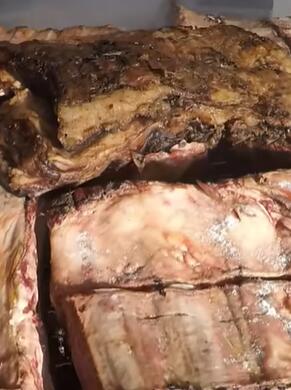 意大利街头美食:烤牛肉,大肉肠,烤排骨,大肉堡,海鲜饭等