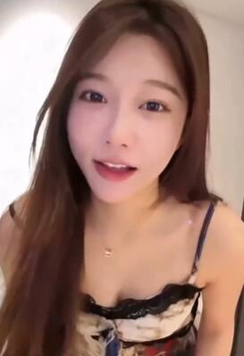 赵韩倩 241016 Roly Poly