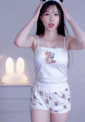 【一只小仙若】4k直播舞蹈9.21