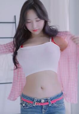 YeonHwa小姐姐的牛仔裤热情穿搭