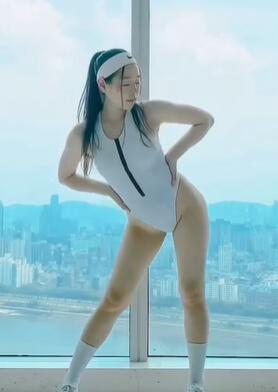 瑜伽女神之健美操高颜值美女