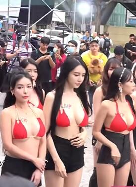 12位JKF比基尼女郎 齐聚一堂