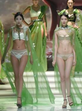 慢速纯享2024深圳SIUF绿野仙踪花子内衣秀