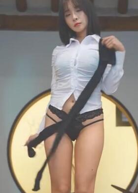 GGotBBang 这样的同事怎么样?丝袜,办公室装,高跟鞋