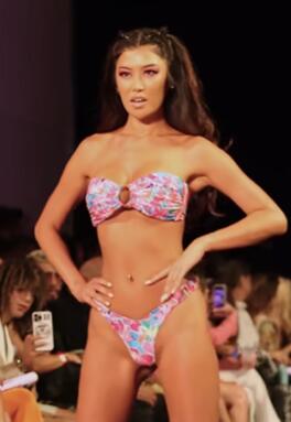 浆果海岸 / 2023 迈阿密最佳泳装