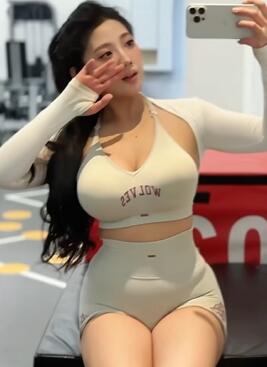 S型蜜桃身材开春减脂计划