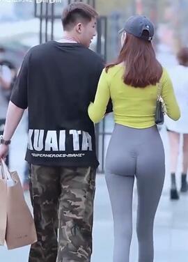 超性感女神,都在穿什么潮鞋