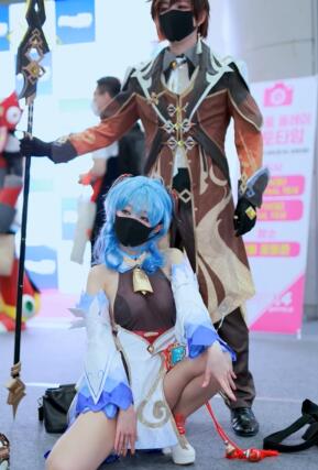 Cosplay模特初热直拍拍照时间Play世博会PayX 4