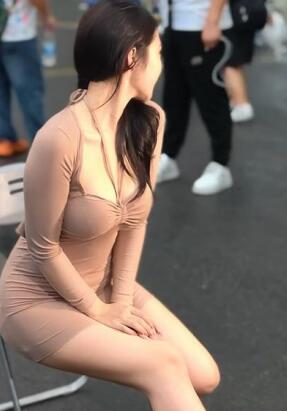 网红车模 场外随拍 广州国际汽车展览会 广州车展 Auto Guangzhou 2024