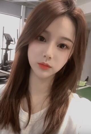 快手福利视频:漂亮小姐姐好似仙女下凡