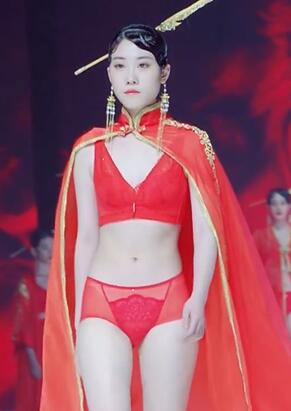 模特时尚秀 时尚穿搭2