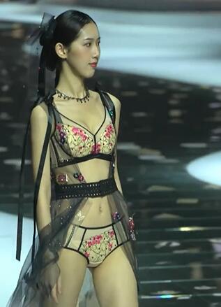 时尚青年内衣设计大赛,国潮系列