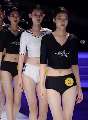 高清美女模特 时尚内衣模特走秀9