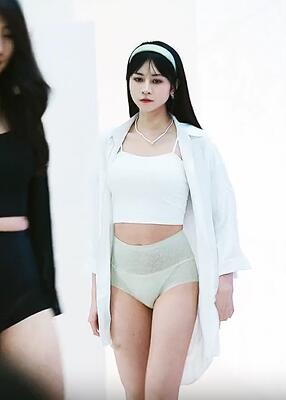 商场活动模特内衣秀3