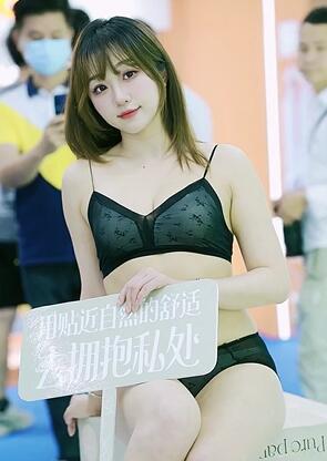 商场活动模特内衣秀5