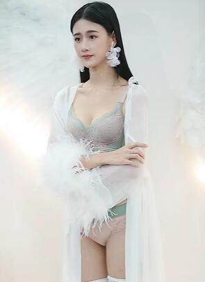 商场活动模特内衣秀15