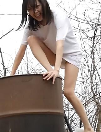 ����Ůѩ����ս��Ͱԡ