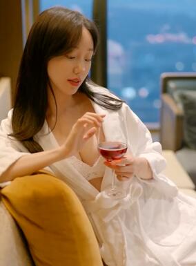 纯白色比基尼 内衣模特Rini 写真拍摄