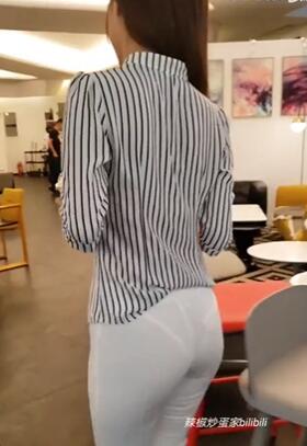 白裤新衣着装时尚